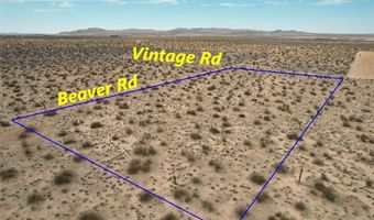 38 Beaver Rd, Adelanto, CA 92301