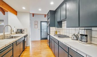 135 Seabreeze Pl, Aptos, CA 95003