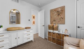 413 Holly Garden Ct, Ballwin, MO 63021