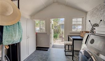 220 Narragansett Ave, Barrington, RI 02806