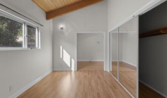 590 Alosta Dr, Camarillo, CA 93010