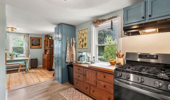 2 River Rd 5, Brentwood, NH 03833