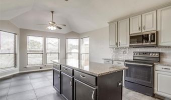 100 Meadow Glen Ct, Aledo, TX 76008