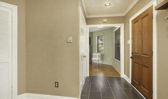 10044 Mollylea Dr, Baton Rouge, LA 70815