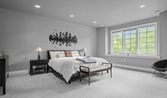 1049 MCKEAN Rd, Ambler, PA 19002