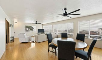 875 OCEAN Dr SW, Bandon, OR 97411