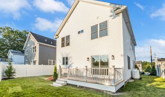 77 Oliver St, Bridgeport, CT 06606