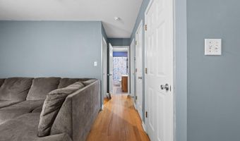 341 Courtland Dr, Appomattox, VA 24522