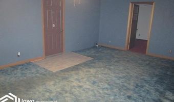 207 Brown St, Alexander, IA 50420