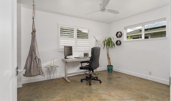 232 Kamahao Cir, Wailuku, HI 96793