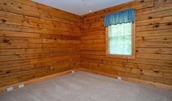 225 Coburn Ln, Appomattox, VA 24522
