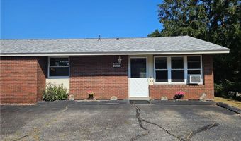 40 Kingsland Ct 2A, Charlestown, RI 02813