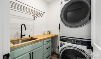159 Wellington St, Asheville, NC 28806