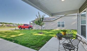 1547 Arrow Dr, Ashland, OH 44805