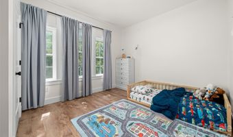 159 Wellington St, Asheville, NC 28806