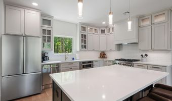 56090 E 271 Rd Unit A, Monkey Island, OK 74331