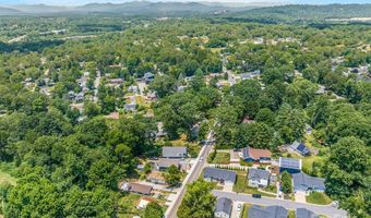 11 May St, Asheville, NC 28803