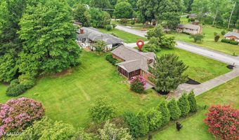 827 W Cunningham St, Alcoa, TN 37701