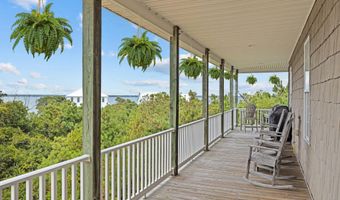 108 Kiawa Way, Atlantic Beach, NC 28512