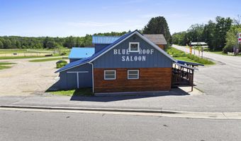 498 US HIGHWAY 8, Armstrong Creek, WI 54103