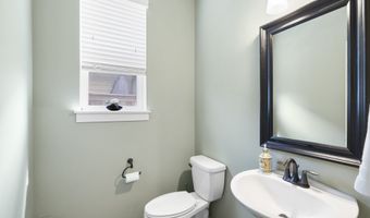 111 SW 8TH St, Battle Ground, WA 98604