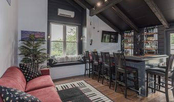 219 Hillcrest Ter, Brattleboro, VT 05301