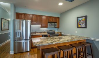 329 Water St, Apalachicola, FL 32320