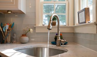 413 13th Ave, Belmar, NJ 07719