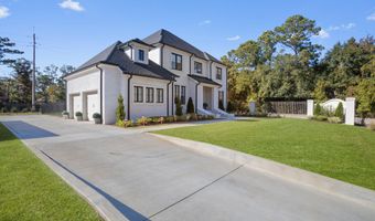 699 Savannah Estates Blvd, Biloxi, MS 39532