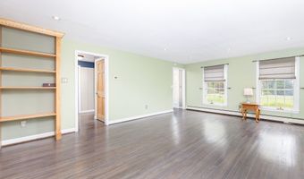 9 Heather Ln, Burlington, CT 06013