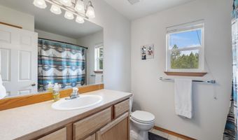30267 N WHEATRIDGE Rd, Athol, ID 83801