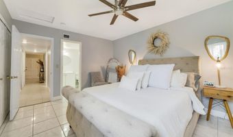 910 LAKE DESTINY Rd H, Altamonte Springs, FL 32714