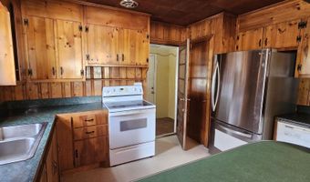 361 Snow Hill St, Ayden, NC 28513