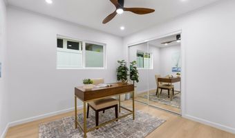 1375 Kupau St, Kailua, HI 96734