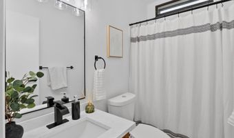 2533 Tommys Ct, Alvarado, TX 76009