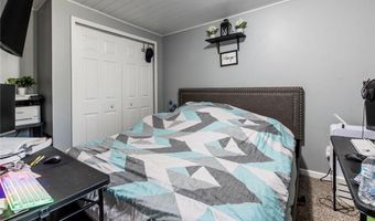 902 Quincy St, Alexandria, MN 56308
