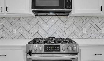 2132 Longhorn Trl, Altus, OK 73521