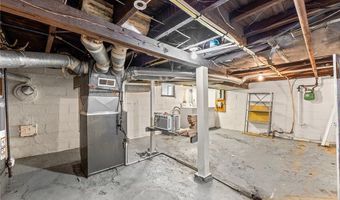 241 Wheeler St, Akron, OH 44304