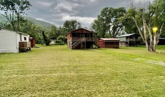 55 Minnow Ln, Alderson, WV 24901