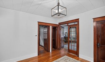 28 Kent St, Albany, NY 12206
