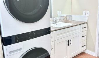 206 Henry M Turner St, Abbeville, SC 29620