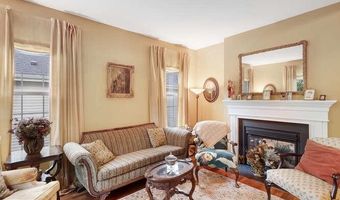 18 MISSION Way, Barnegat, NJ 08005