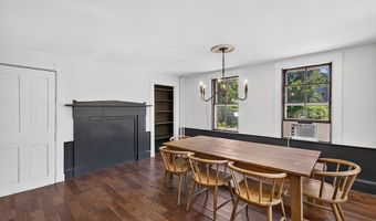105 South St, Barre, MA 01005
