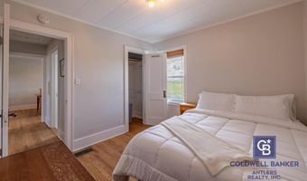 62 Hitching Post Dr, Cody, WY 82414