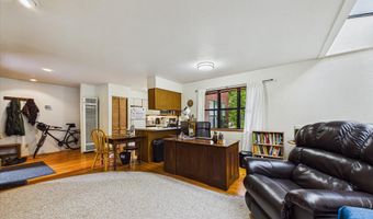 448 Tanglewood Rd, Arcata, CA 95521