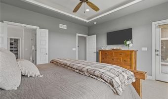 4313 Lakeview Ter, Basehor, KS 66007