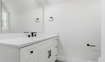 1644 Eastway Dr, Charlotte, NC 28205