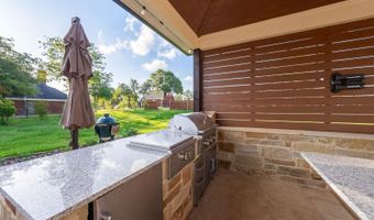 1009 Bluebonnet Ln, Adkins, TX 78101