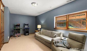 3324 Whitburn Ct SE, Ada, MI 49301