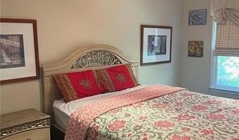 1880 Willshire Glen Dr, Alpharetta, GA 30009